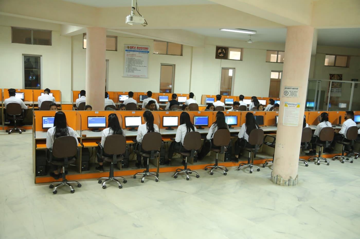 DBUU, DBIT Classroom and Lab photo 13